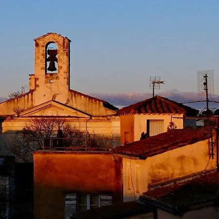 Vue Sur Les Toits Au Coeur De Nimes, Clim, 6 Personnes *