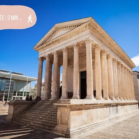 Vue Sur Les Toits Au Coeur De Nimes, Clim, 6 Personnes نيم